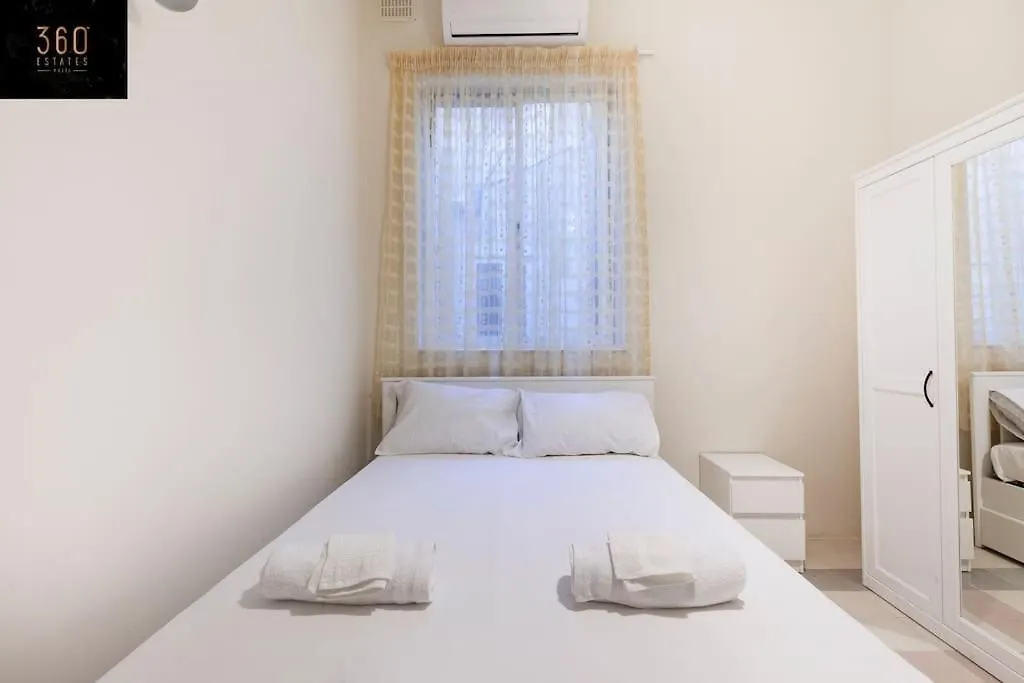 Beautiful, Typical Maltese 4Br Home With Roof Top By 360 Estates 슬리에마 0*,